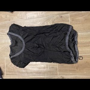 Lululemon short sleeve shirt